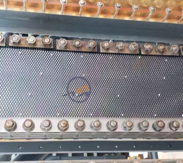 Titanium anode mesh for electrolyzing seawater to chlorine